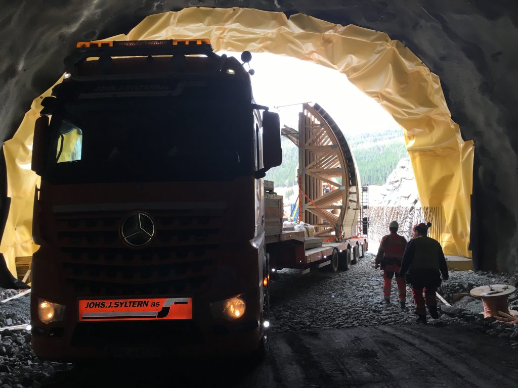 Transport i tunnel